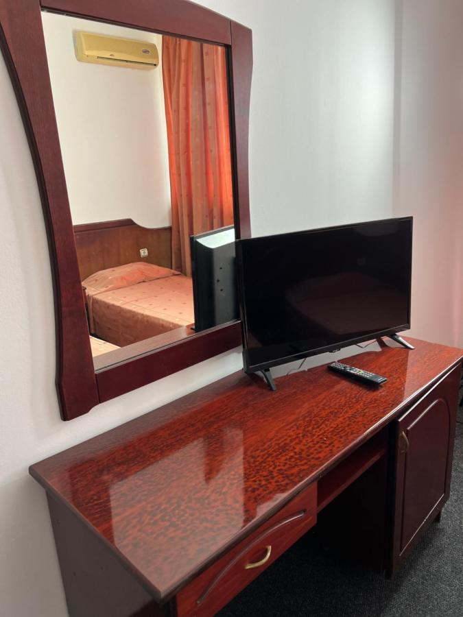 Dahlia Garden Hotel Златни пясъци Екстериор снимка