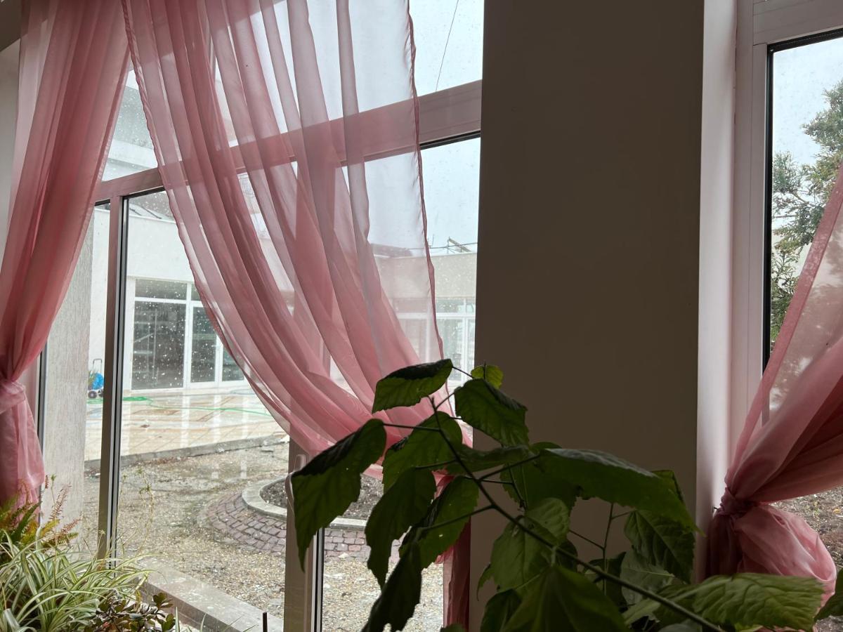 Dahlia Garden Hotel Златни пясъци Екстериор снимка