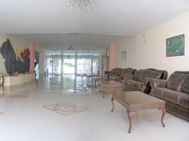 Dahlia Garden Hotel Златни пясъци Екстериор снимка