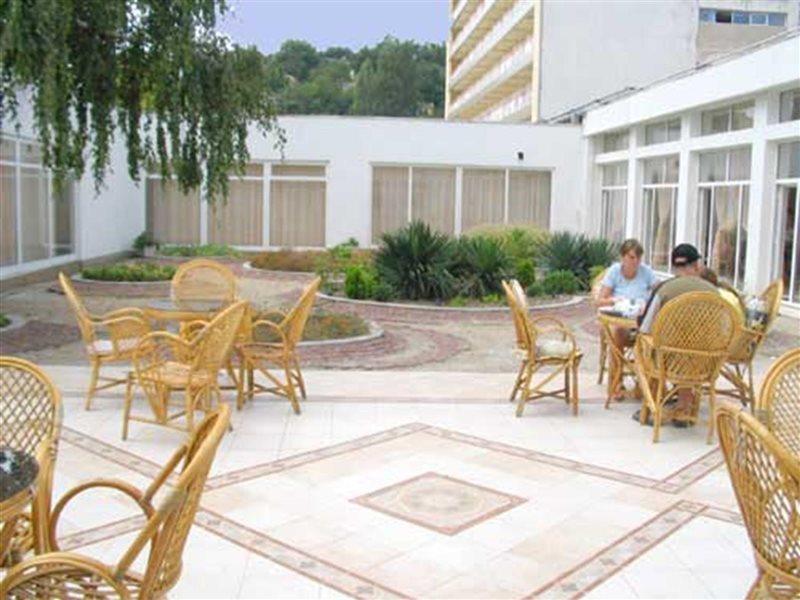Dahlia Garden Hotel Златни пясъци Екстериор снимка